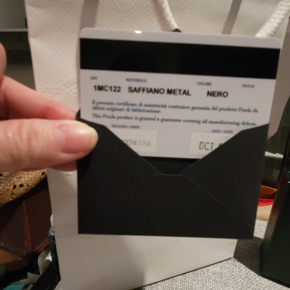 Prada Card Holder Wallet-Saffiano Metal - Picture 2 of 2